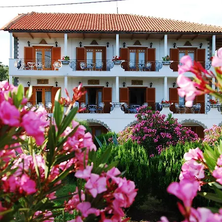 Апартаменты Pantheon &